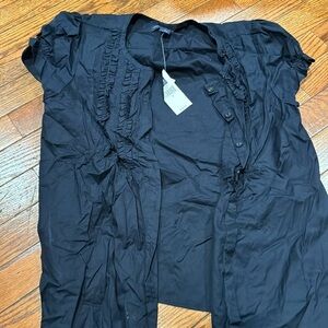 Gap button up shirt size small new with tags